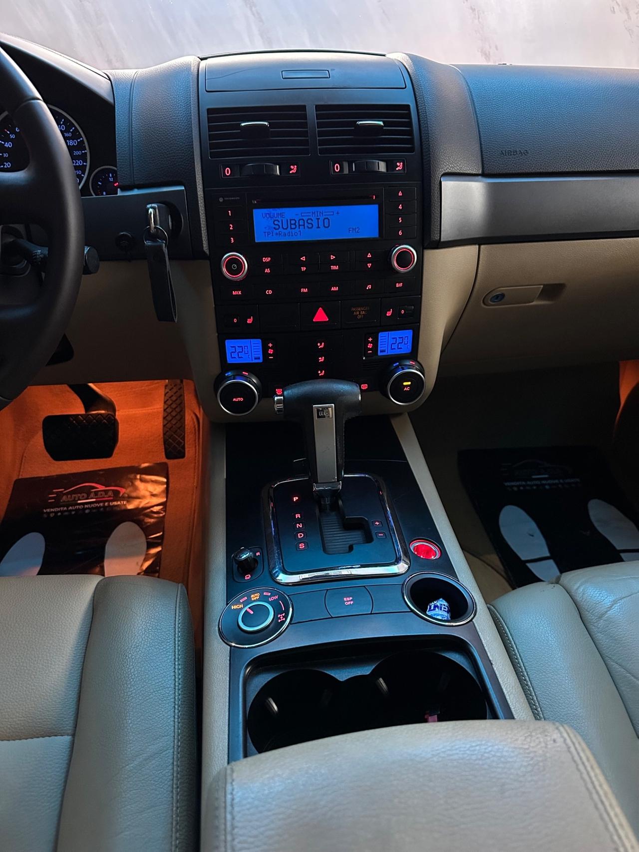 Volkswagen Touareg 3.0 V6 TDI DPF tiptronic Exclusive