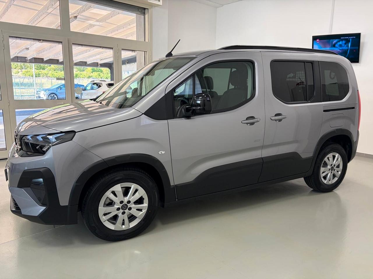 Peugeot Rifter 1.5 bluehdi Allure 100CV AUTOCARRO 5POSTI