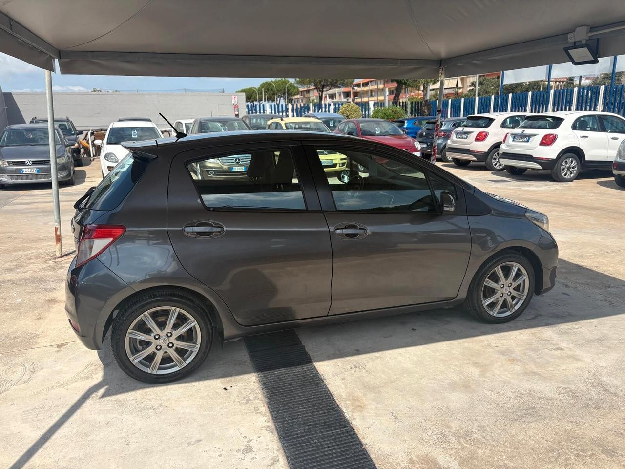 Toyota Yaris 1.4 D-4D 5 porte Lounge