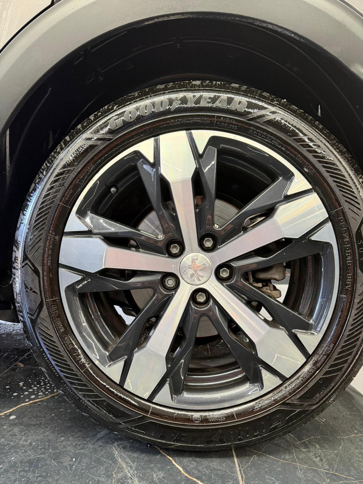 Peugeot 3008 BlueHDi 130 S&S EAT8 GT Line