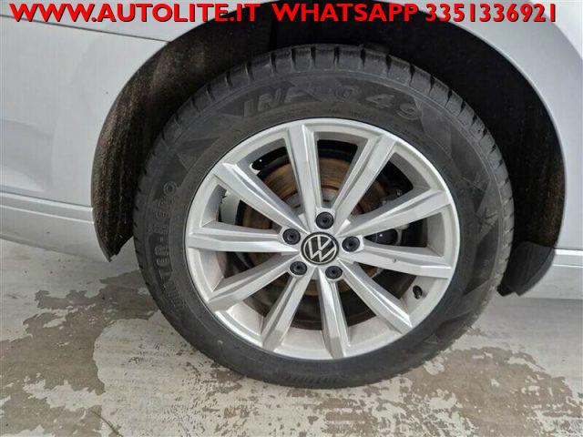 VOLKSWAGEN Passat Variant 2.0 TDI SCR EVO DSG GANCIO TRAINO ORIGINALE