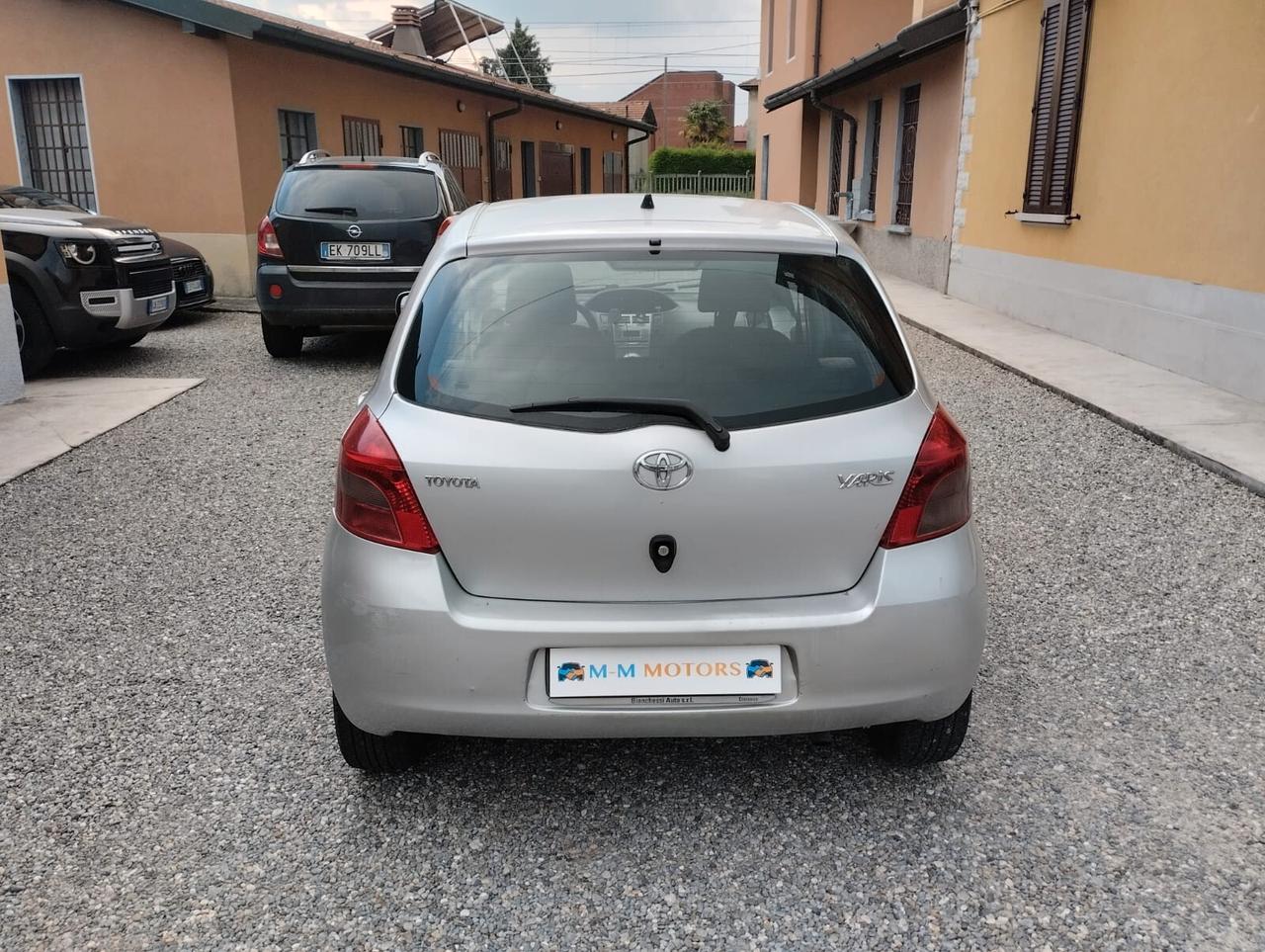 Toyota Yaris 1.4 D-4D 5 porte Sol