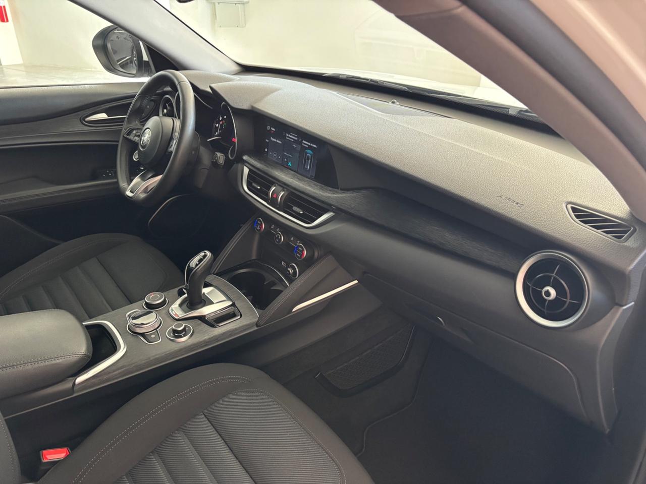 Alfa Romeo Stelvio 2.2 Turbodiesel 160 CV RWD Business