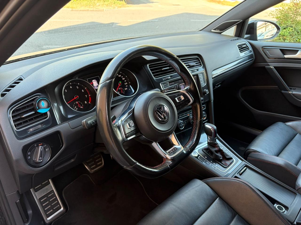 Volkswagen Golf GTI Performance 2.0 TSI DSG 5p. BlueMotion Technology