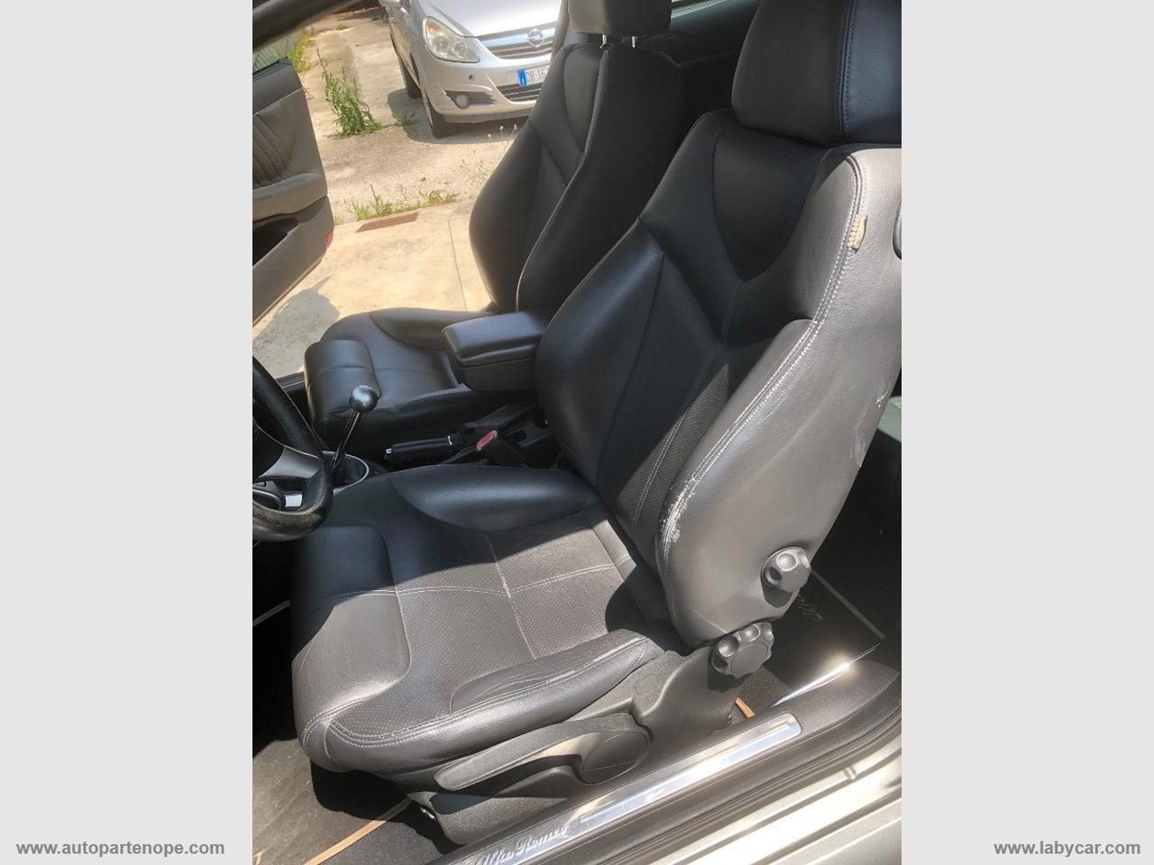 ALFA ROMEO GT 1.8 16V TS Distinctive