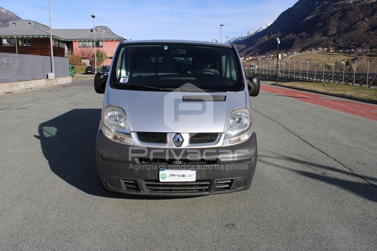 RENAULT Trafic T29 2.5 dCi/140 PL-TN Combi ICE