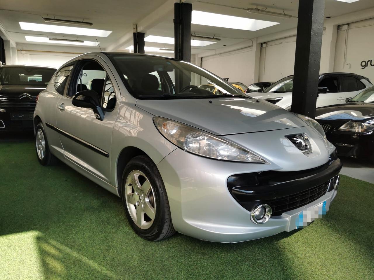 Peugeot 207 1.4 VTi 95CV SPORT GARANZIA 12 MESI