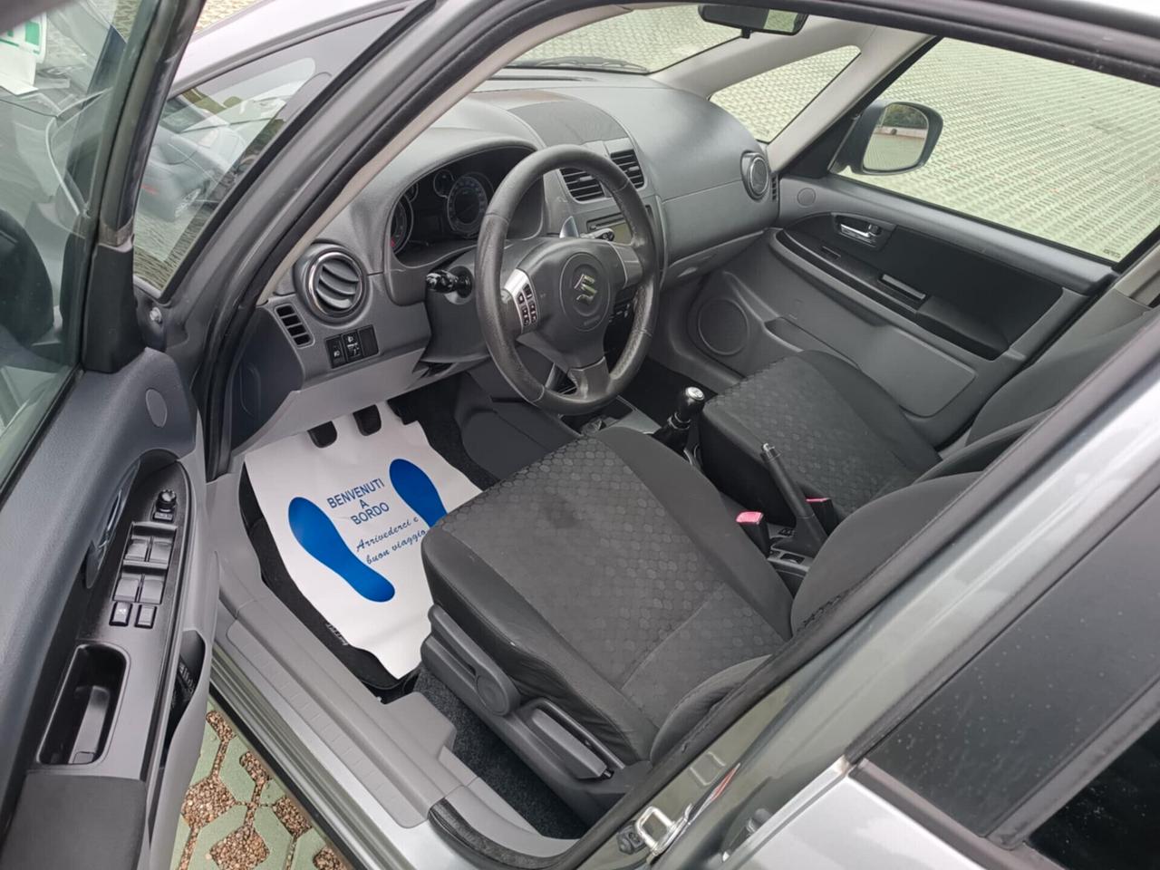Suzuki SX4 1.6~2011~GPL~4x4