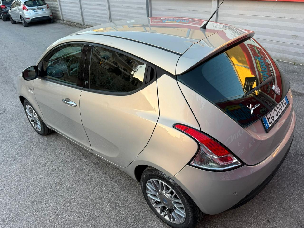 Lancia Ypsilon 1.3 MJT 95cv Platinum - 2011