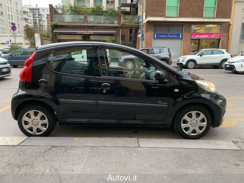 Peugeot 107 1.0 68CV 5p. Sweet Years