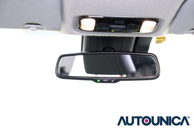 TOYOTA Yaris 1.5 HYBRID 5 PORTE TREND FARI LED NEOPATENTATI