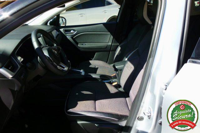 RENAULT Captur Full Hybrid E-Tech 145 CV Initiale Paris