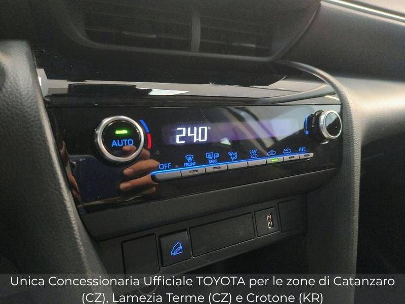 Toyota Yaris Cross 1.5 Hybrid 5p. E-CVT AWD-i Business