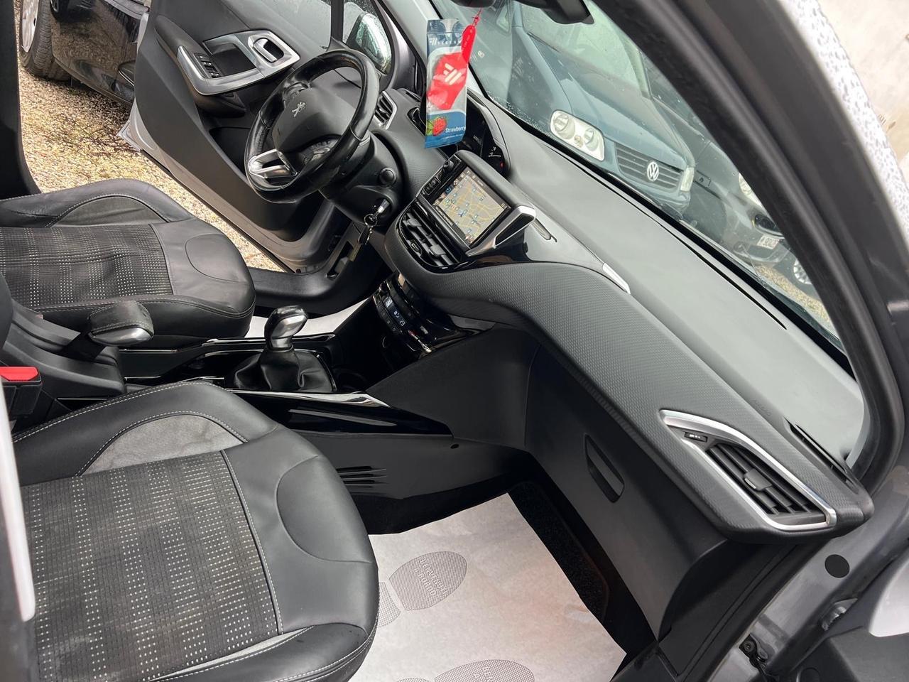 Peugeot 2008 BlueHDi 120 S&S Black Matt