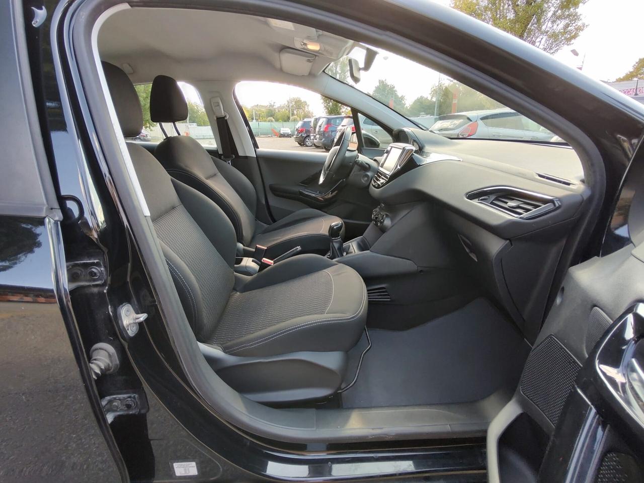 Peugeot 208 PureTech 68 5 porte Active, BENZINA\GPL, OK NEOPATENTATI, GARANZIA L.12 MESI