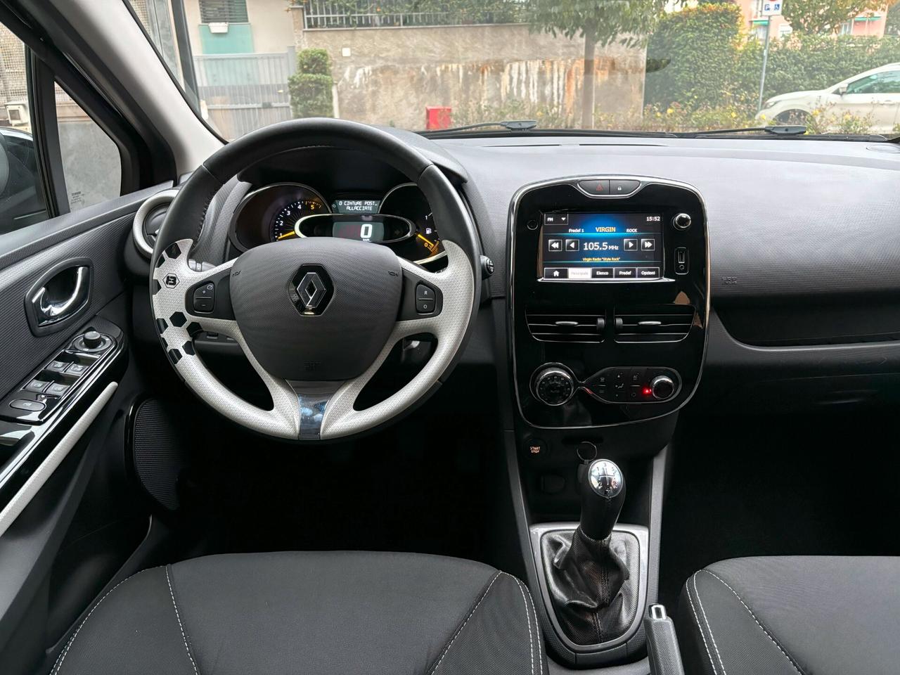 Renault Clio 1.5 dCi 8V 75CV 5 porte Costume National NAVI TELECAMERA