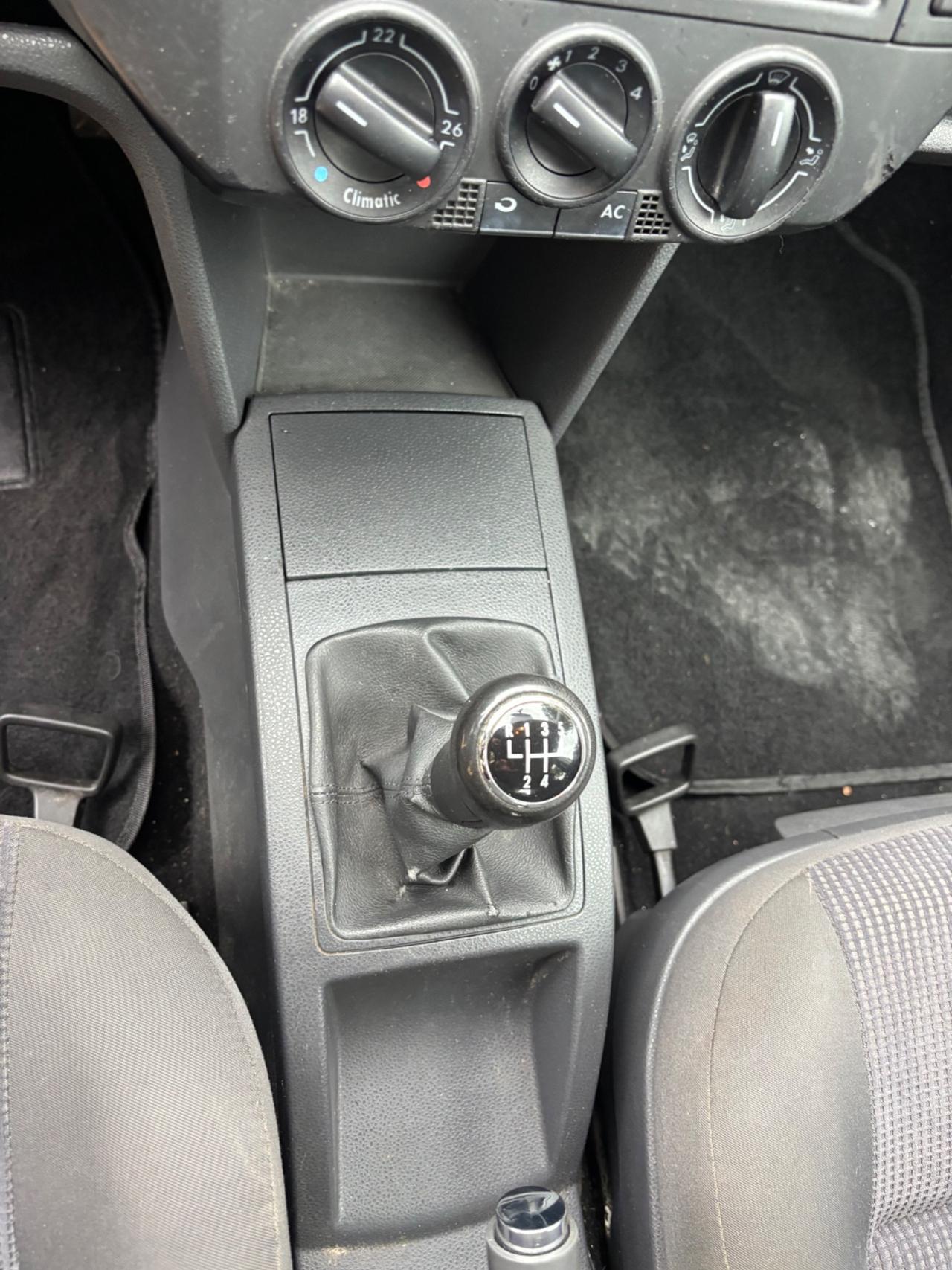Volkswagen Polo 1.4/80CV 16V 5p. Sportline