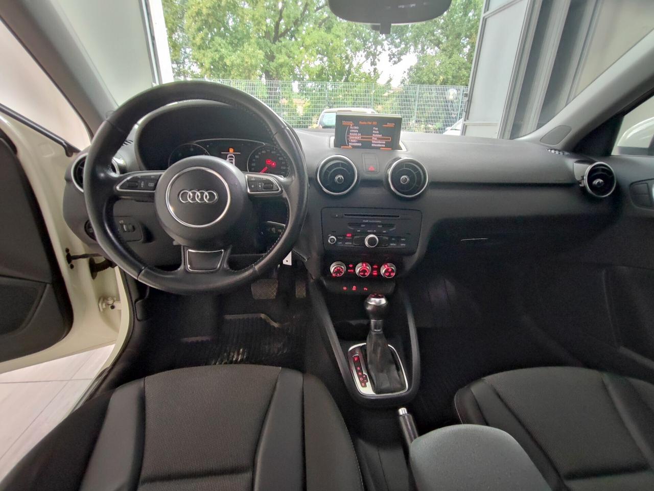 Audi A1 1.6 TDI S tronic Admired