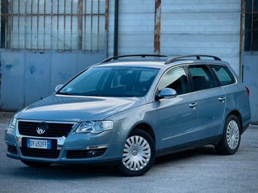 Volkswagen Passat 2.0 TDI DPF Var. Comfortline
