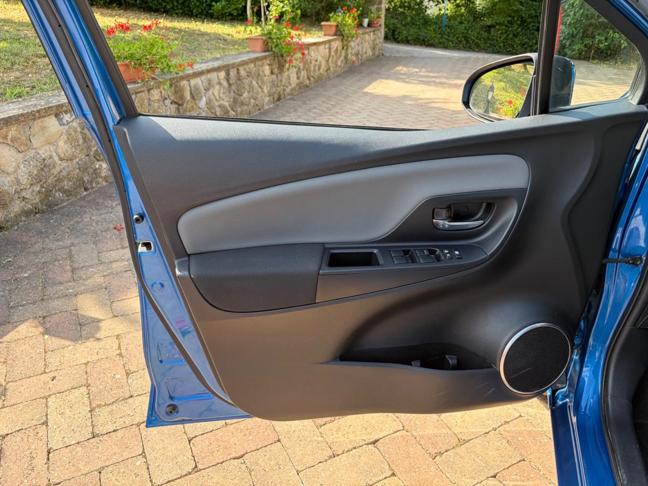 Toyota Yaris 1.5 Hybrid 5 porte Active