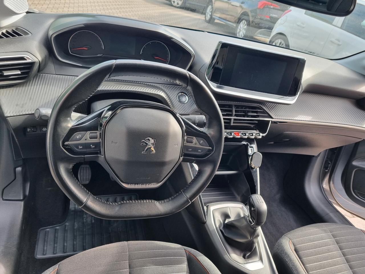 Peugeot 208 1.2 5 porte Active OK neopatentati
