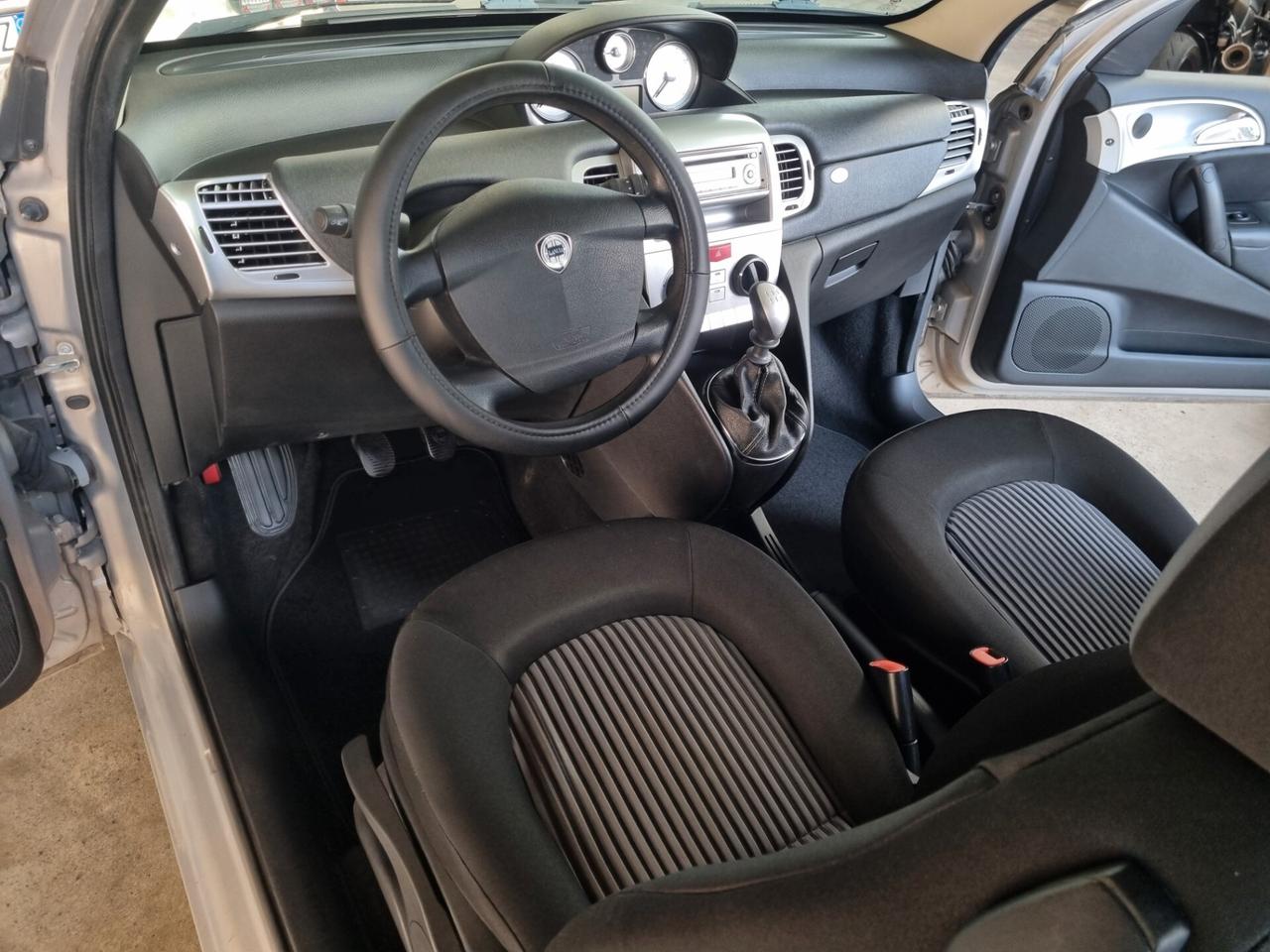Lancia Ypsilon 1.2 Benzina, unico proprietario, Garanzia!