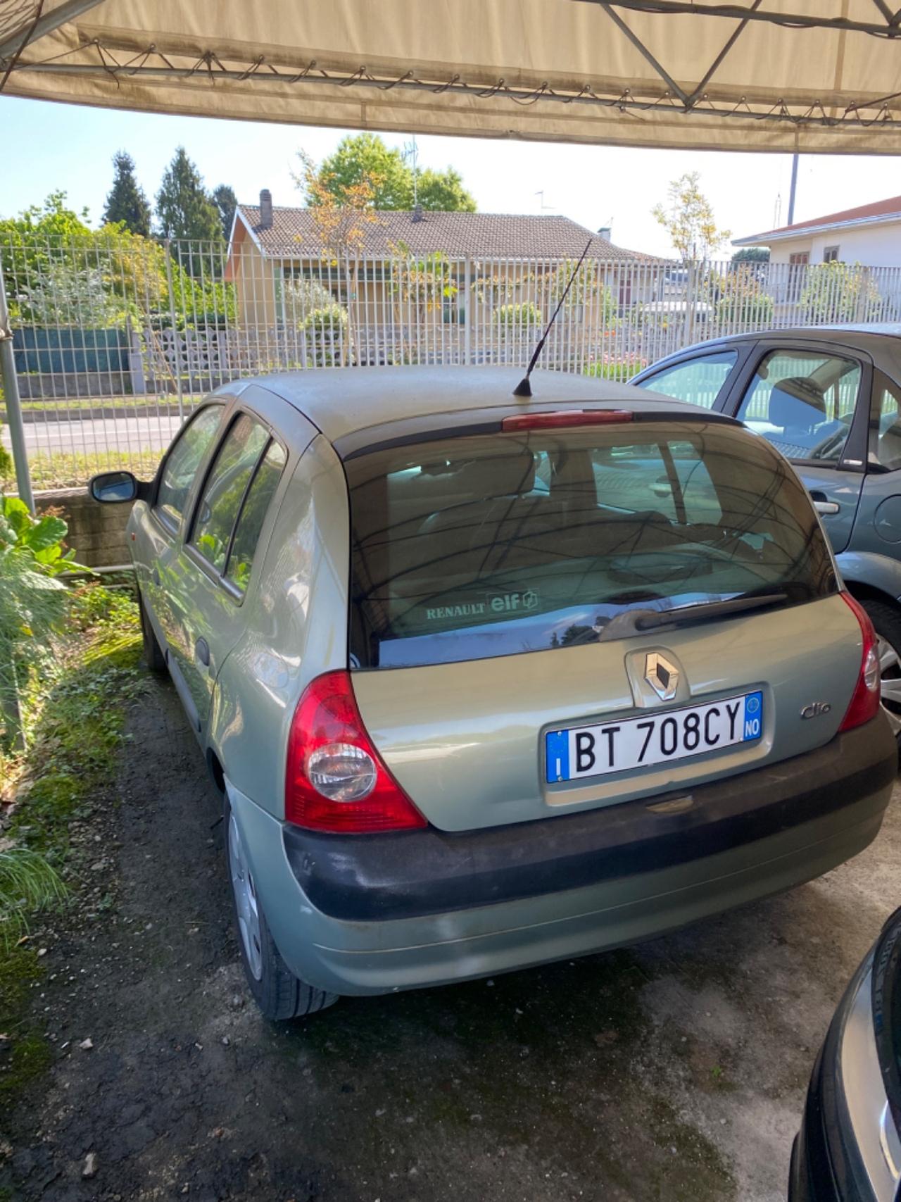 Renault Clio 1.2 16V cat 5 porte Privilège