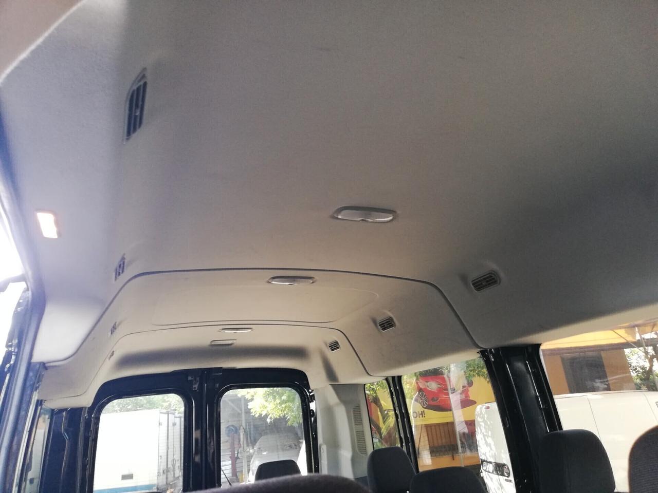 Ford Transit 350 2.0TDCi EcoBlue 130CV PL-TM Combi Titanium