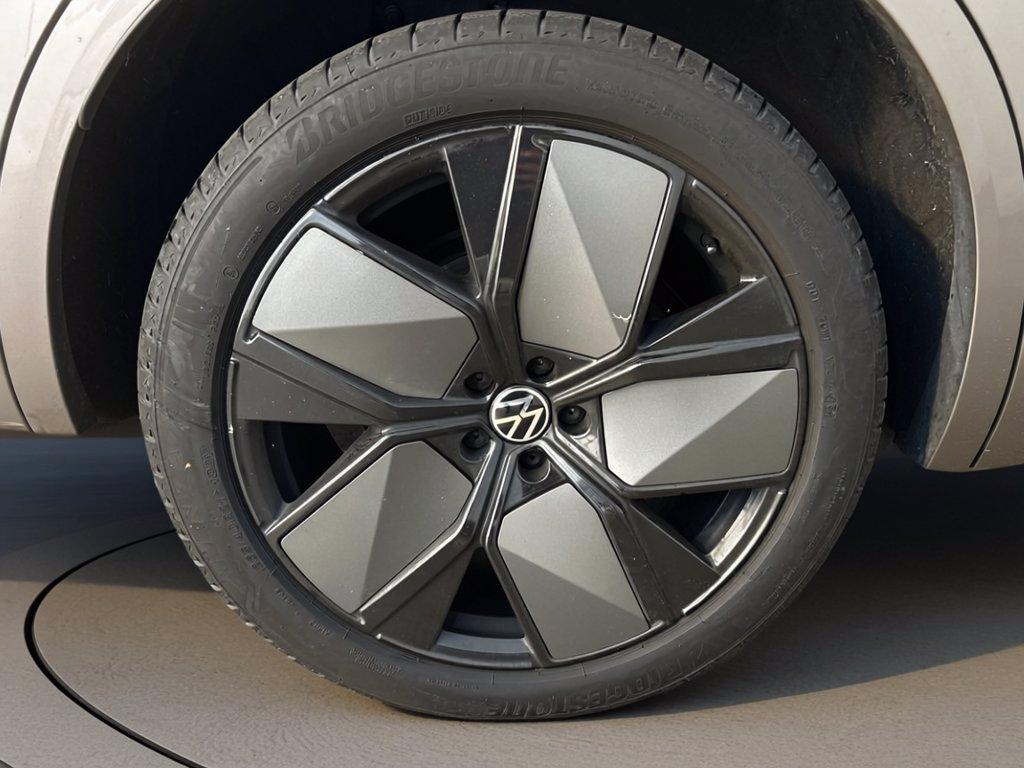 VOLKSWAGEN Touareg 3.0 v6 tdi scr r-line 231cv auto del 2024