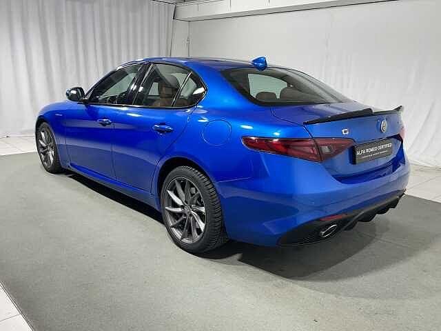 Alfa Romeo Giulia 2.2 Turbodiesel 210 CV AT8 AWD Q4 Veloce