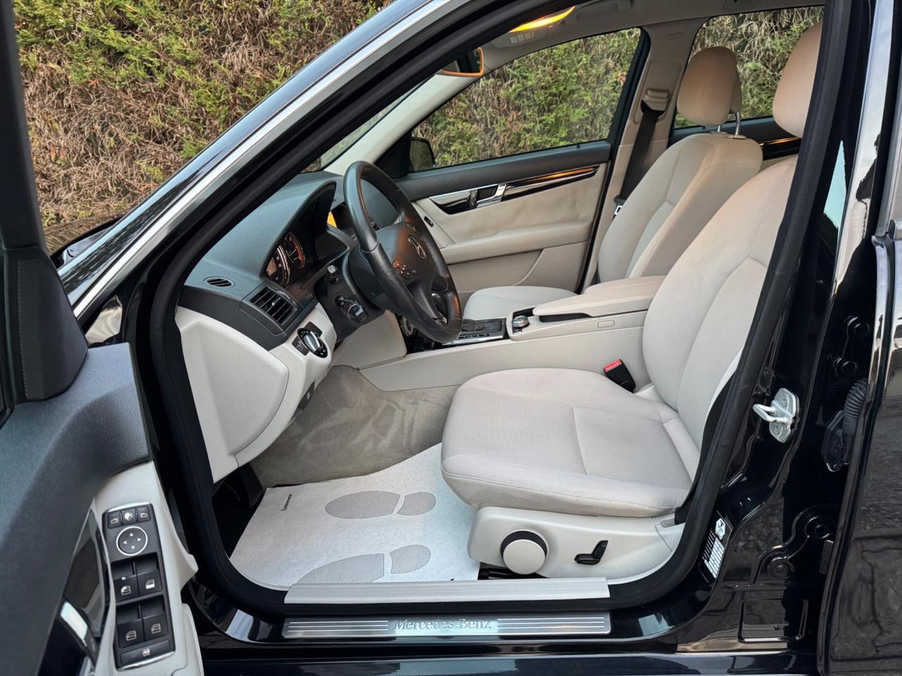 Mercedes-benz C 220 CDI S.W. BlueEFFICIENCY Executive