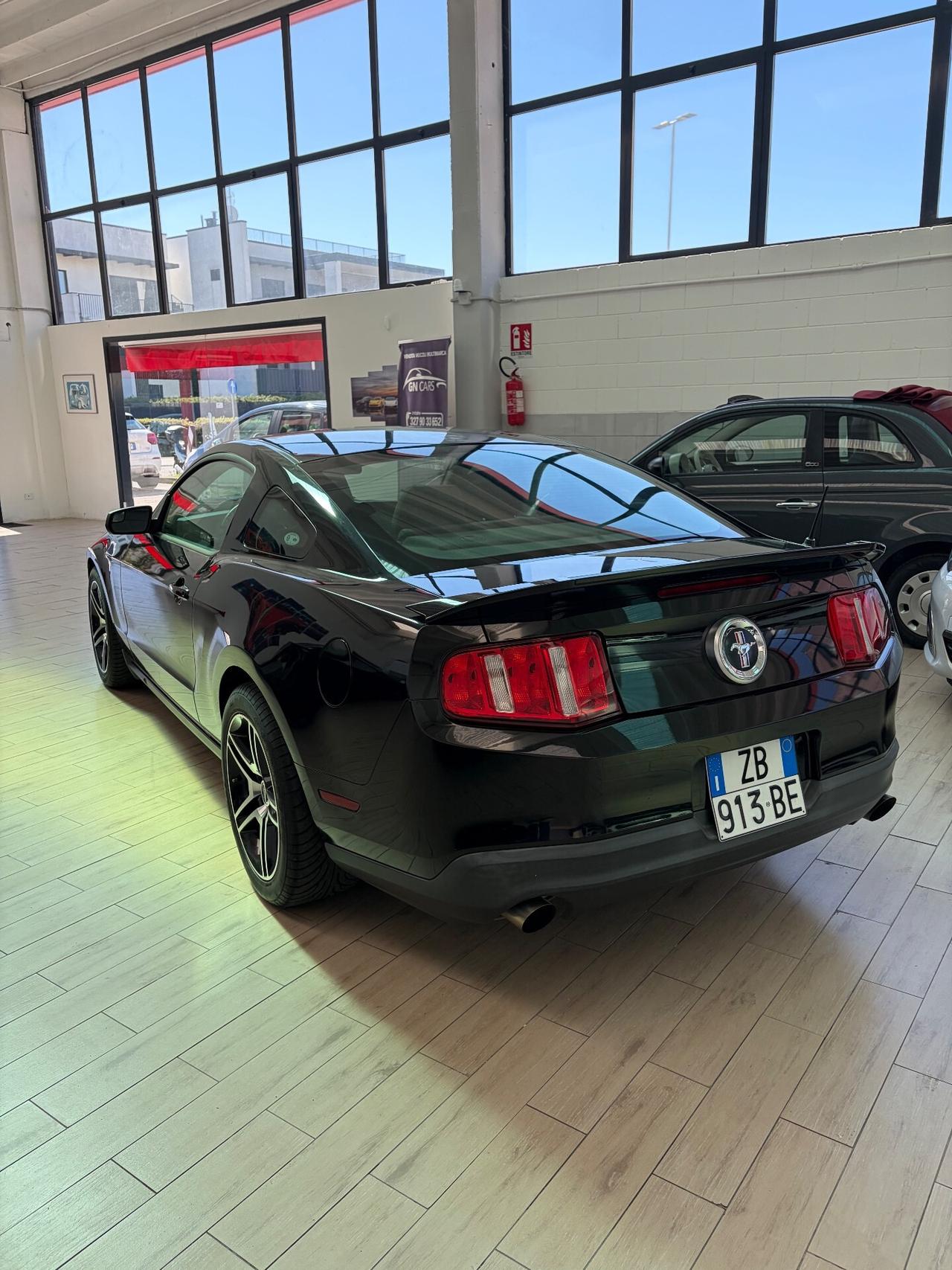 Ford Mustang Ford Mustang 3.7 V6 305Cv