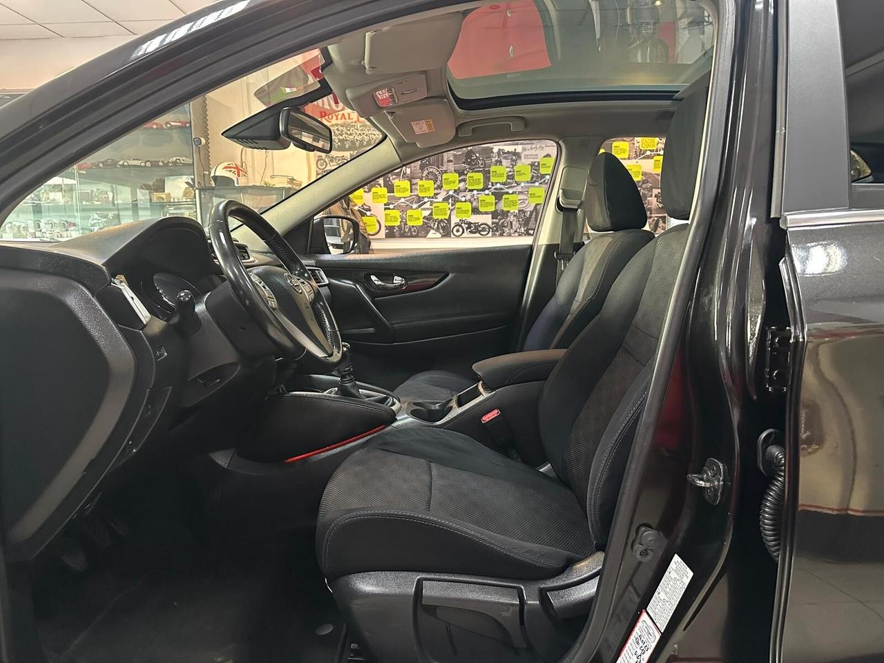 Nissan Qashqai 1.5 dCi N-CONNECT FULL OPT. UNICOPROPRIETARIO