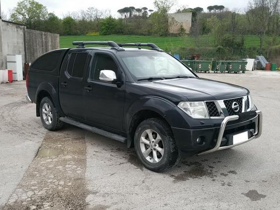 Nissan Navara 2.5 dCi 171CV 4p. Cabina Doppia SE