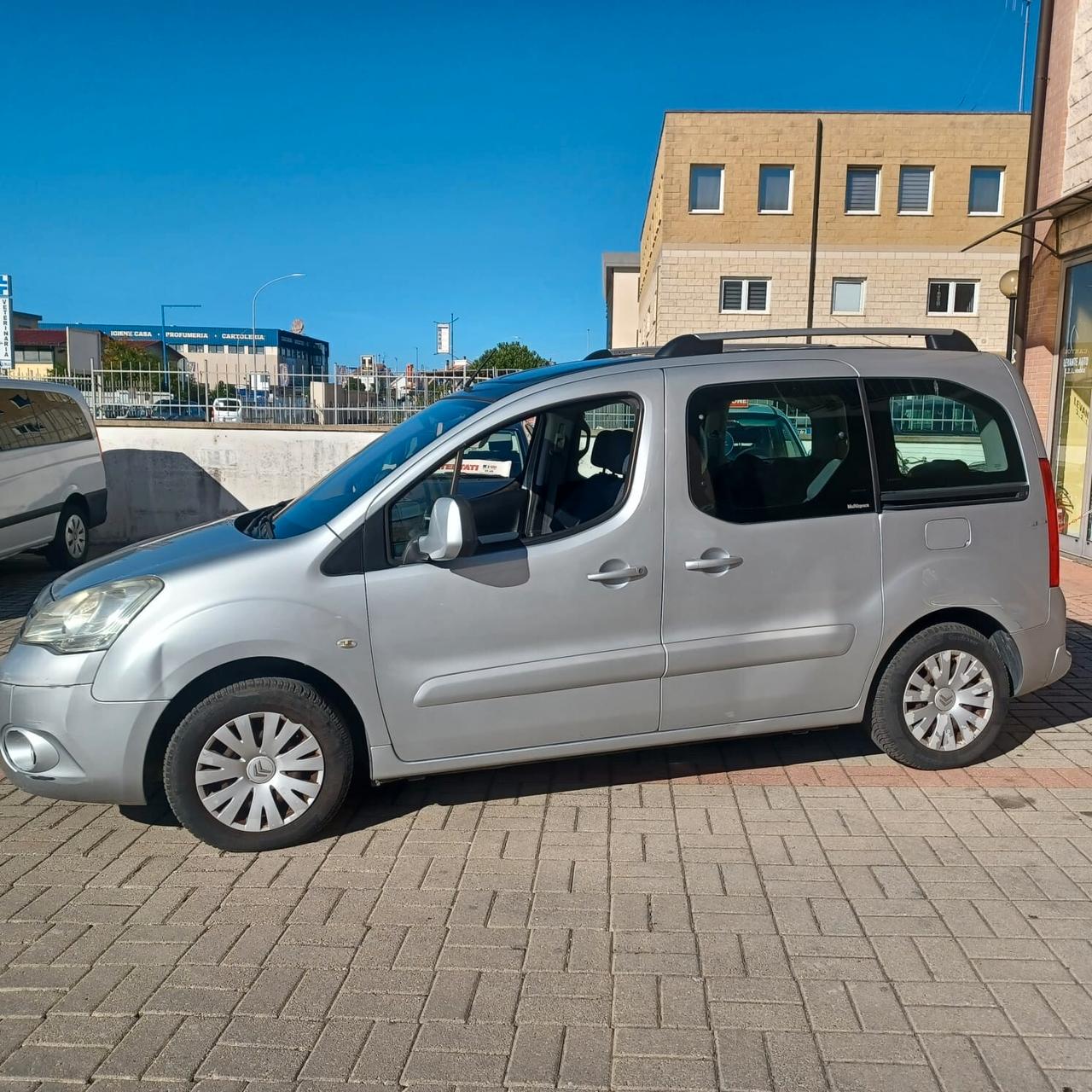 BERLINGO 1.6 HDI DISTRIBUZIONE FRIZIONE FATTE