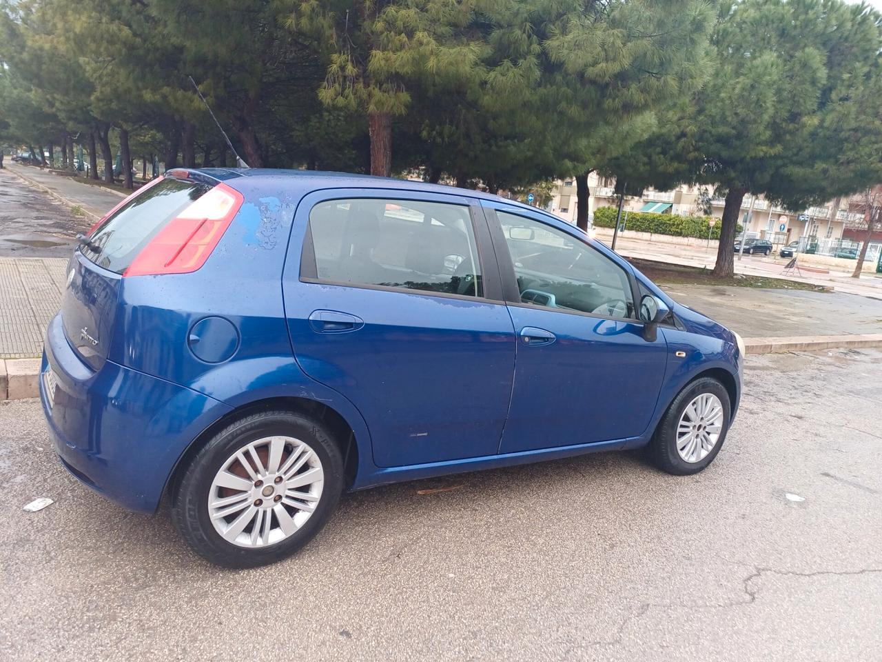 Fiat Grande Punto 1.3 MJT 75 CV 5 porte Active