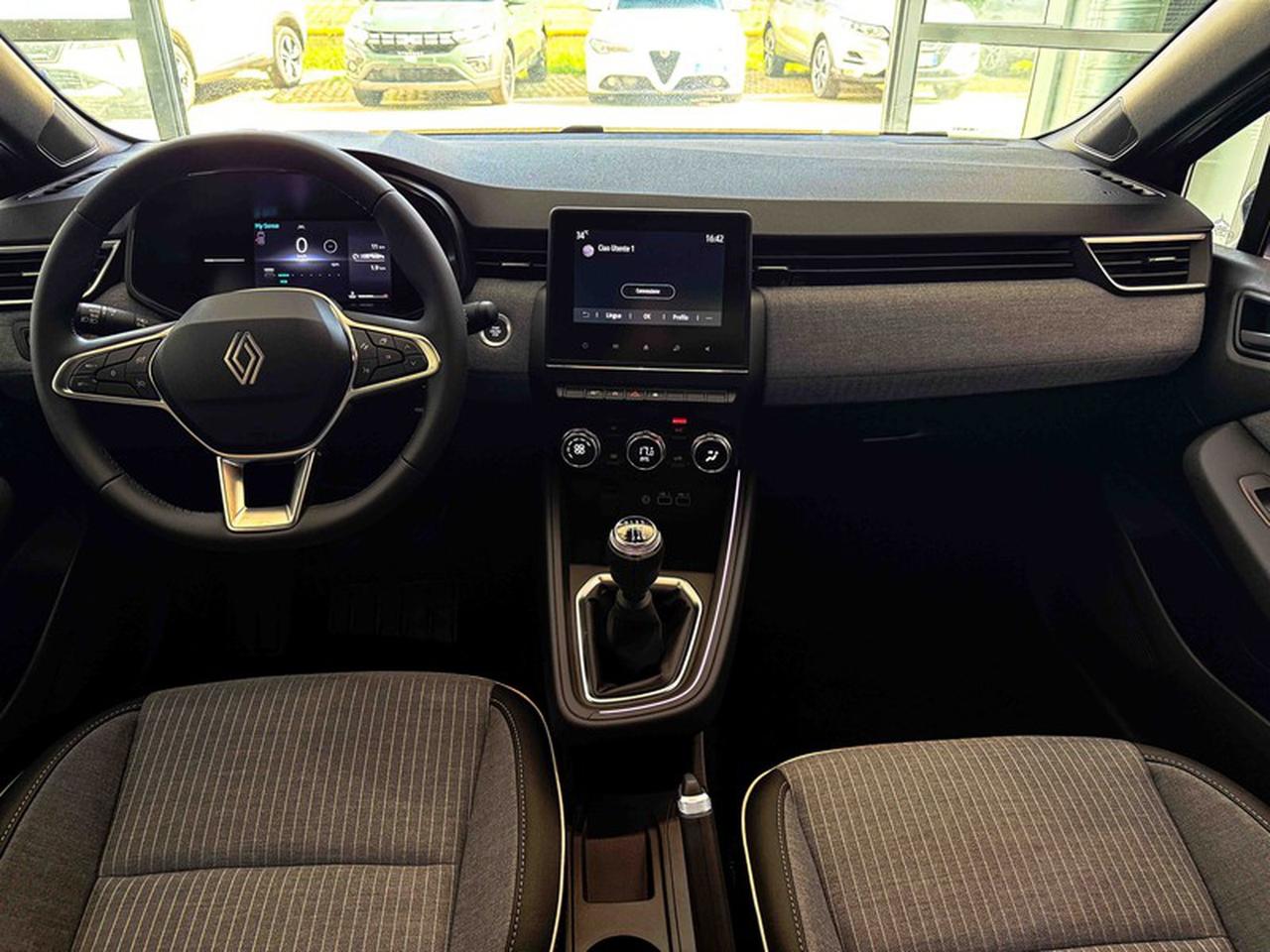 Renault Clio 1.0 tce techno 90cv