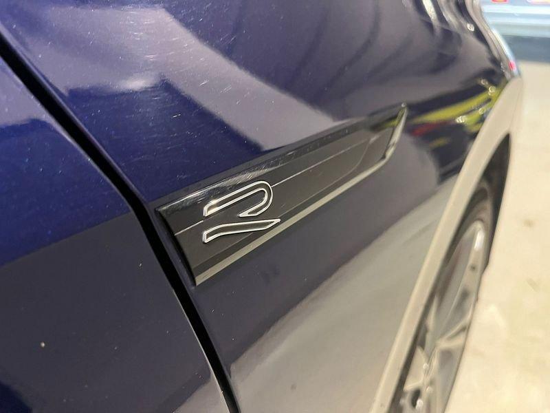 Volkswagen Golf Golf 1.5 eTSI 150 CV EVO ACT DSG R-Line