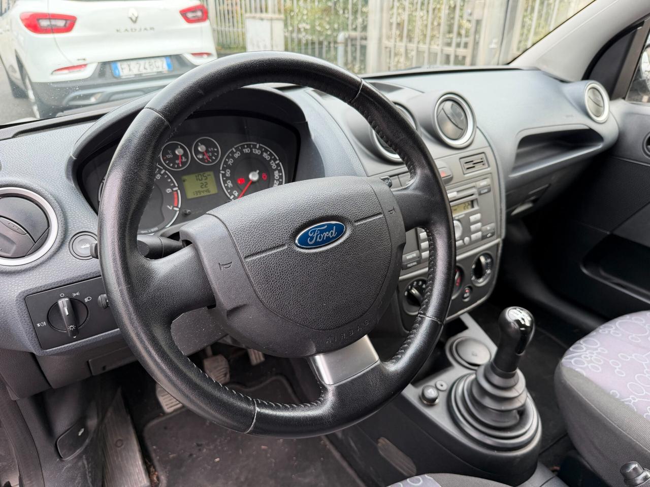 Ford Fiesta 1.2 16V 3p. Ghia