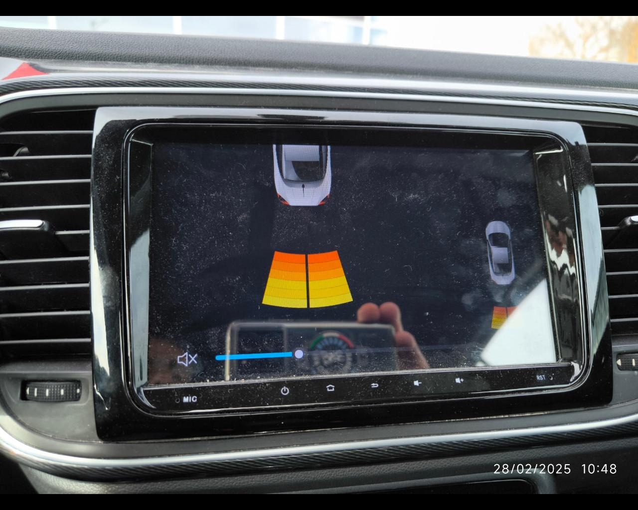 VOLKSWAGEN Maggiolino Cabrio 2.0 tdi Sport 150cv