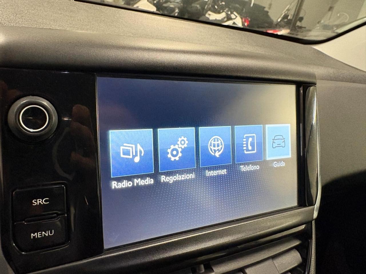 Peugeot 208 ALLURE 1.6 e-HDi 92 CV 5 porte