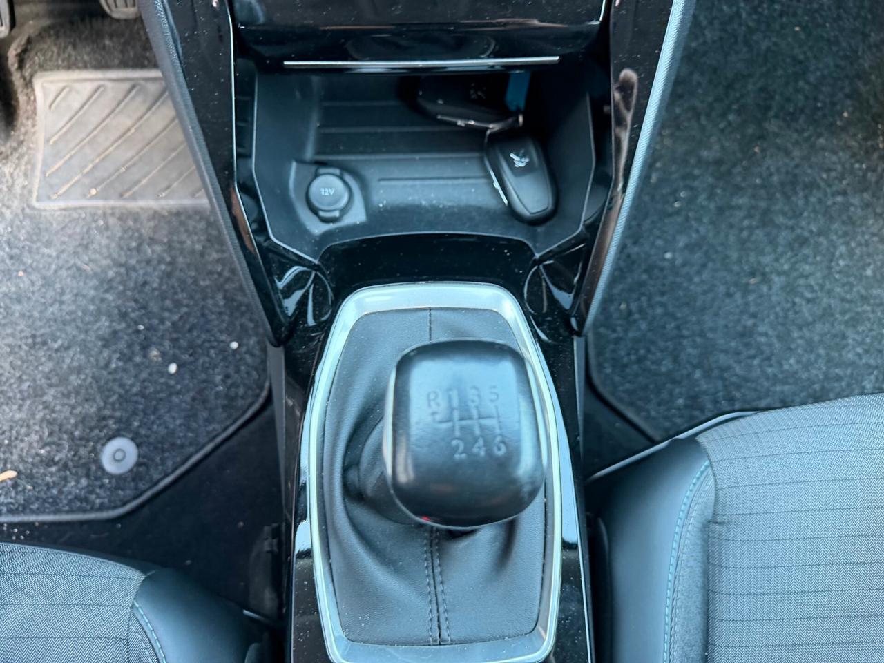 Peugeot 2008 PureTech 100 S&S Allure