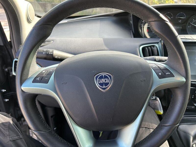 Lancia Ypsilon III 2021 1.0 firefly hybrid Gold s&s 70cv 5p.ti