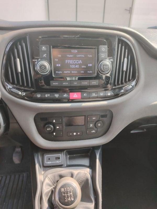FIAT Doblò 1.4 T-Jet 16V Natural Power Lounge