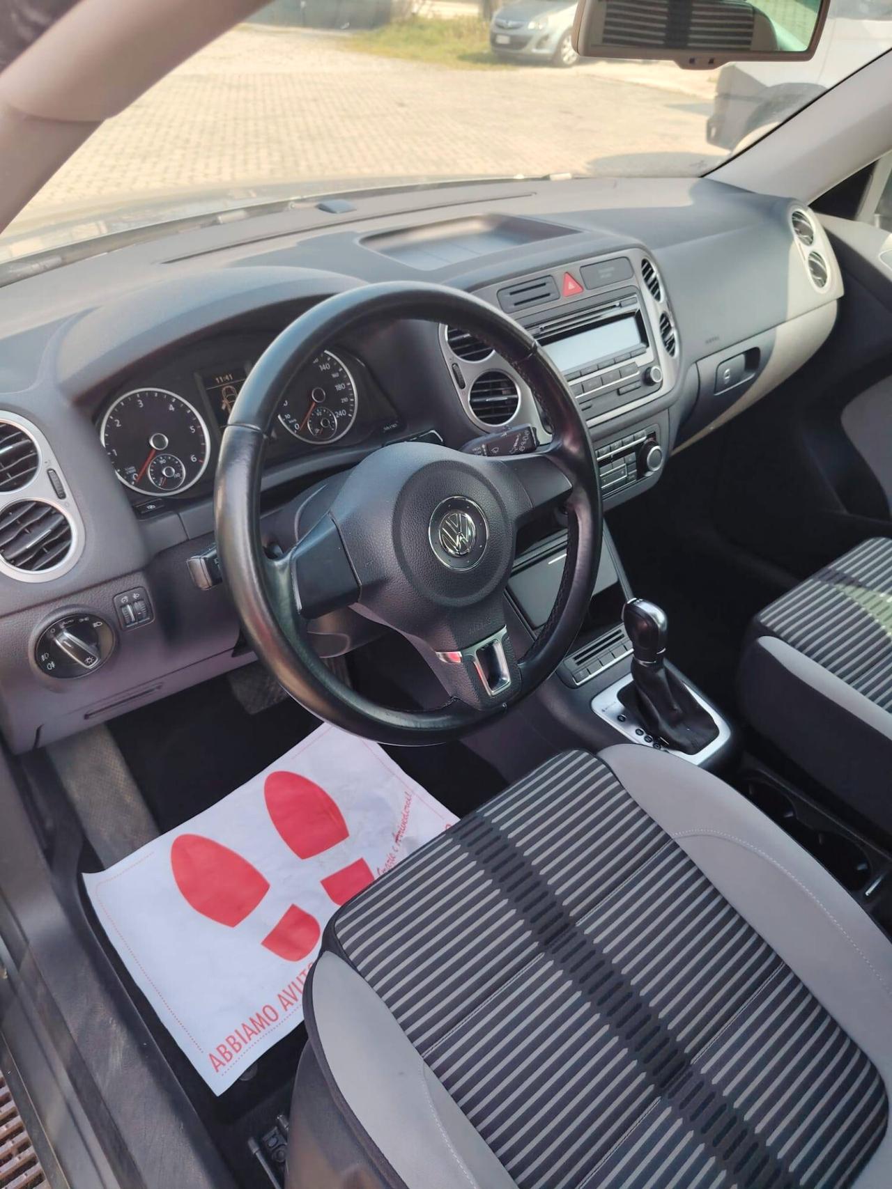 Volkswagen Tiguan 2.0 TDI DPF 4MOTION DSG Sport & Style