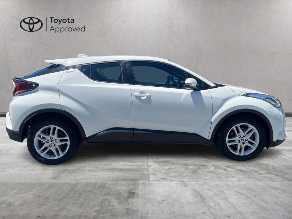 Toyota C-HR 1.8h Active e-cvt