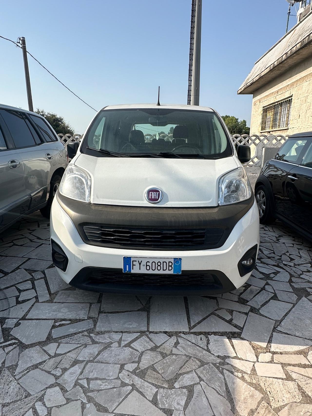 Fiat Qubo 1.3 MJT 80 CV Start&Stop Lounge NEOPATENTATI PRONTA CONSEGNA