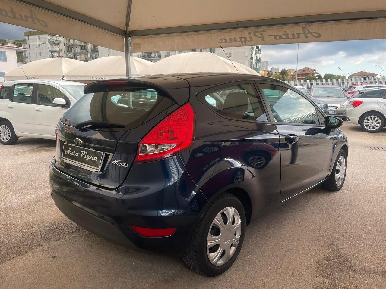 Ford Fiesta Ikon 1.4 3 porte Bz.- GPL