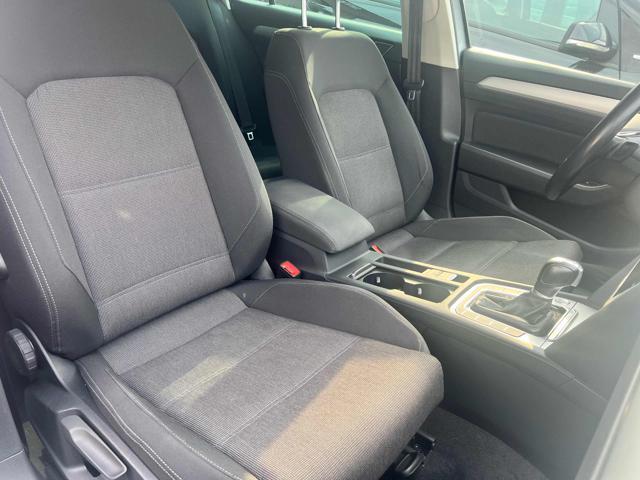 VOLKSWAGEN Passat Variant 2.0 TDI DSG Business BlueMotion Tech UNICO PROP