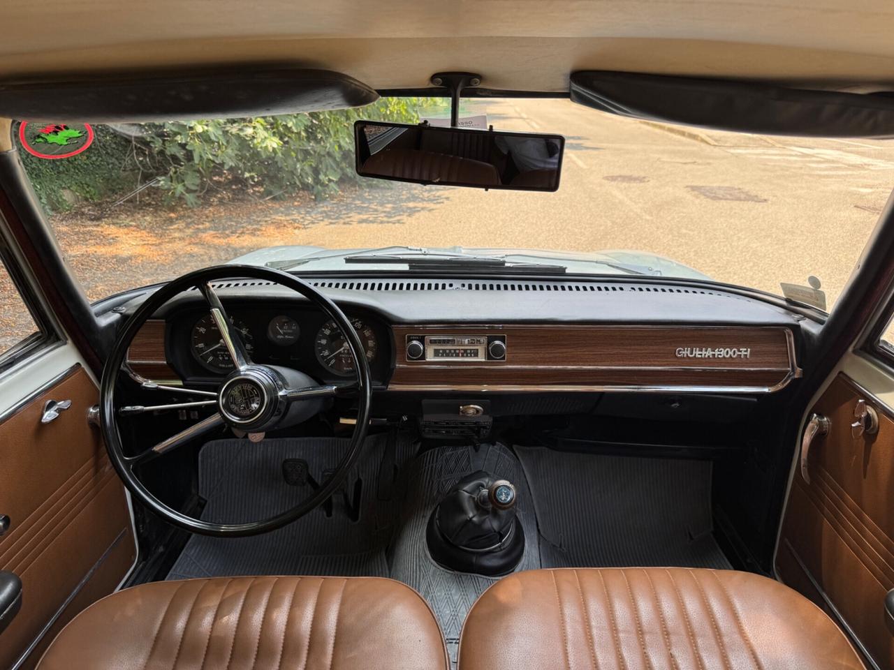 Alfa Romeo Giulia 1300 TI